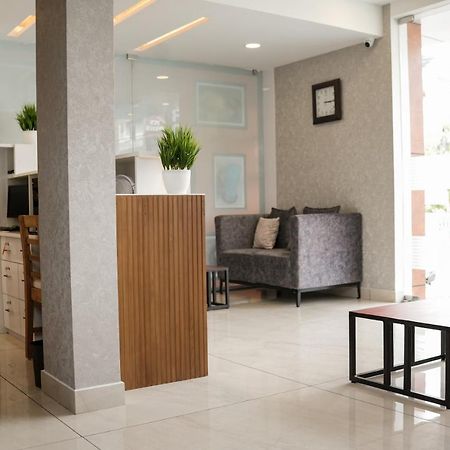 Kochi Sulu Residency酒店 外观 照片